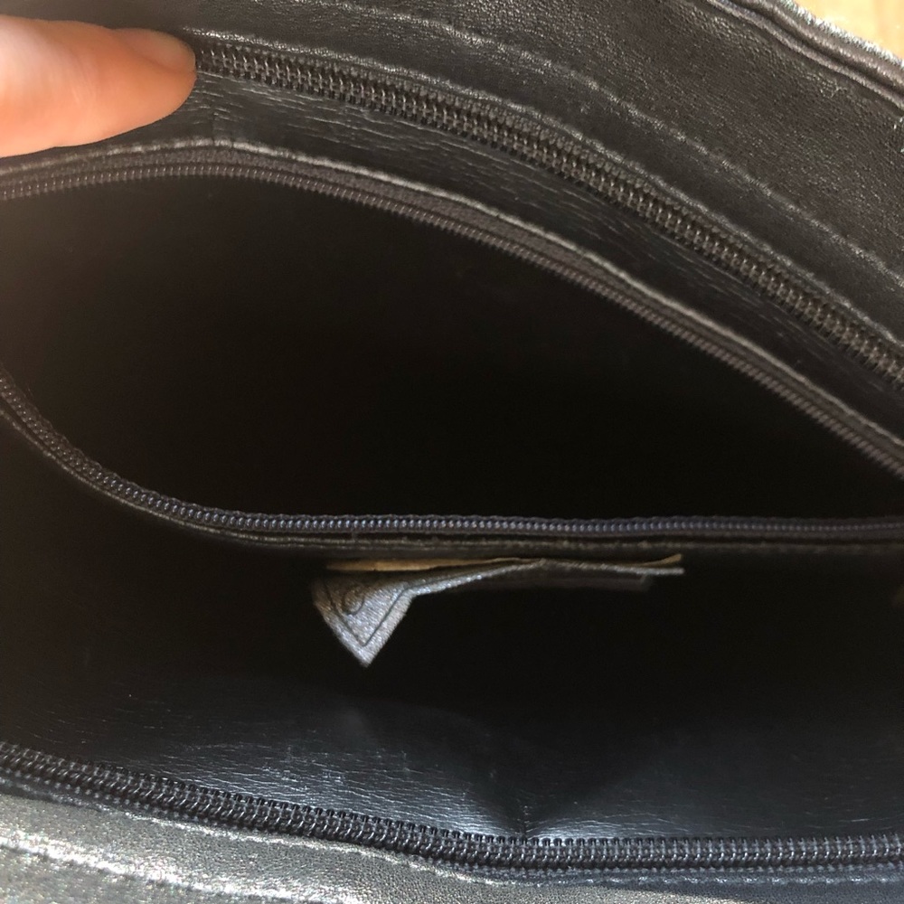 Vintage Carolina Herrera Leather Bag - Picture 8 of 8